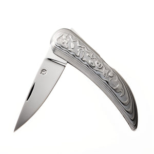 Japanese damascus folding knife